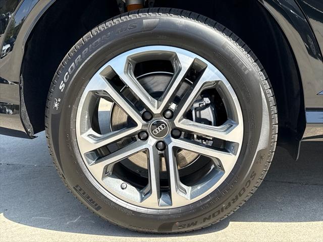 new 2025 Audi Q5 car, priced at $60,590