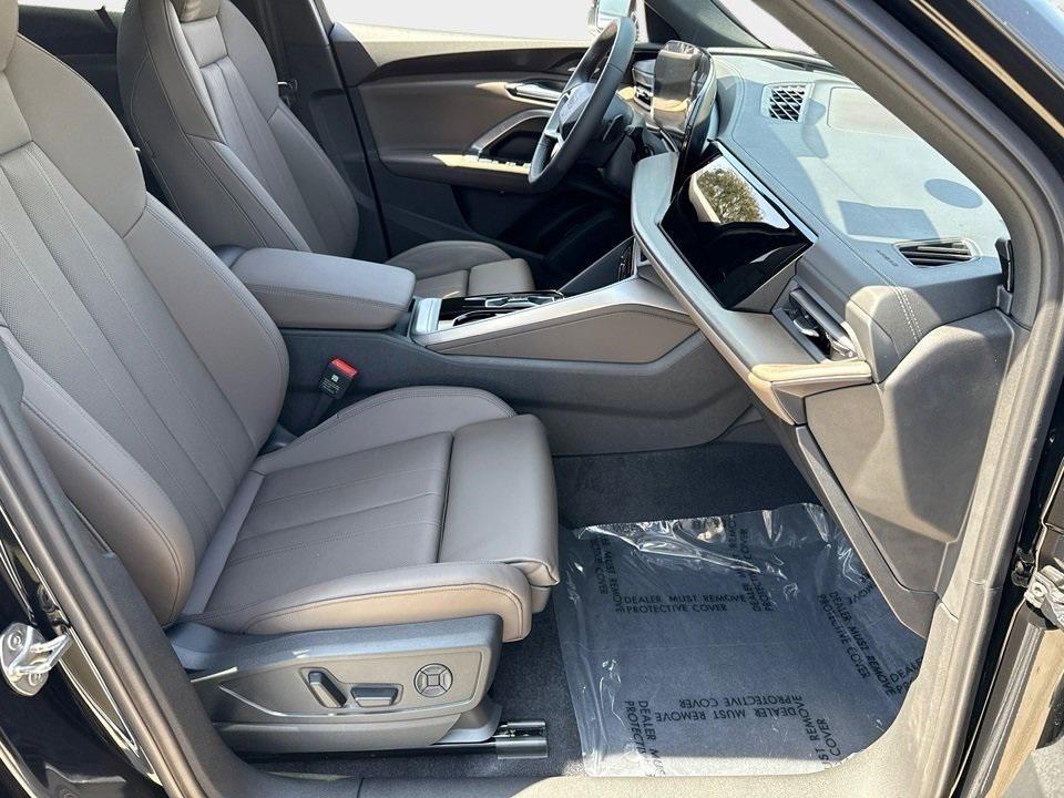 new 2025 Audi Q5 car, priced at $60,590