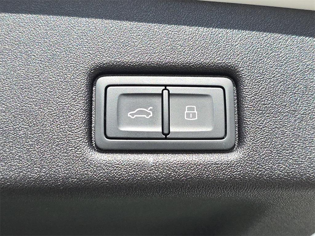 new 2025 Audi Q5 Sportback car, priced at $63,375