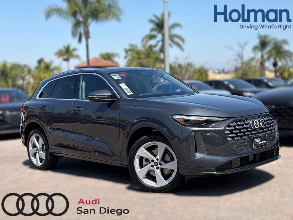 new 2025 Audi Q5 car, priced at $61,240