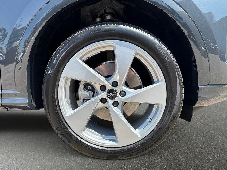 new 2025 Audi Q5 car, priced at $61,240