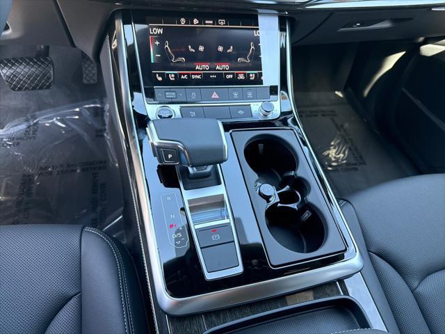 new 2025 Audi Q7 car, priced at $77,460