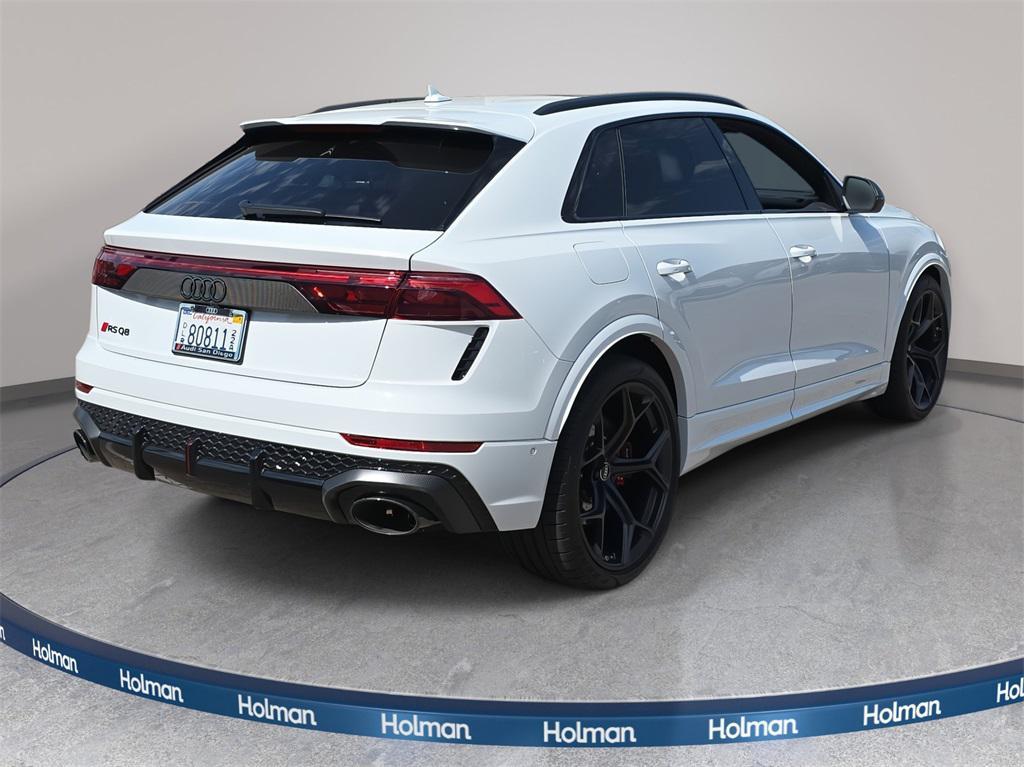 new 2025 Audi RS Q8 car, priced at $160,190