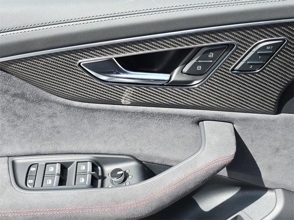 new 2025 Audi RS Q8 car, priced at $160,190