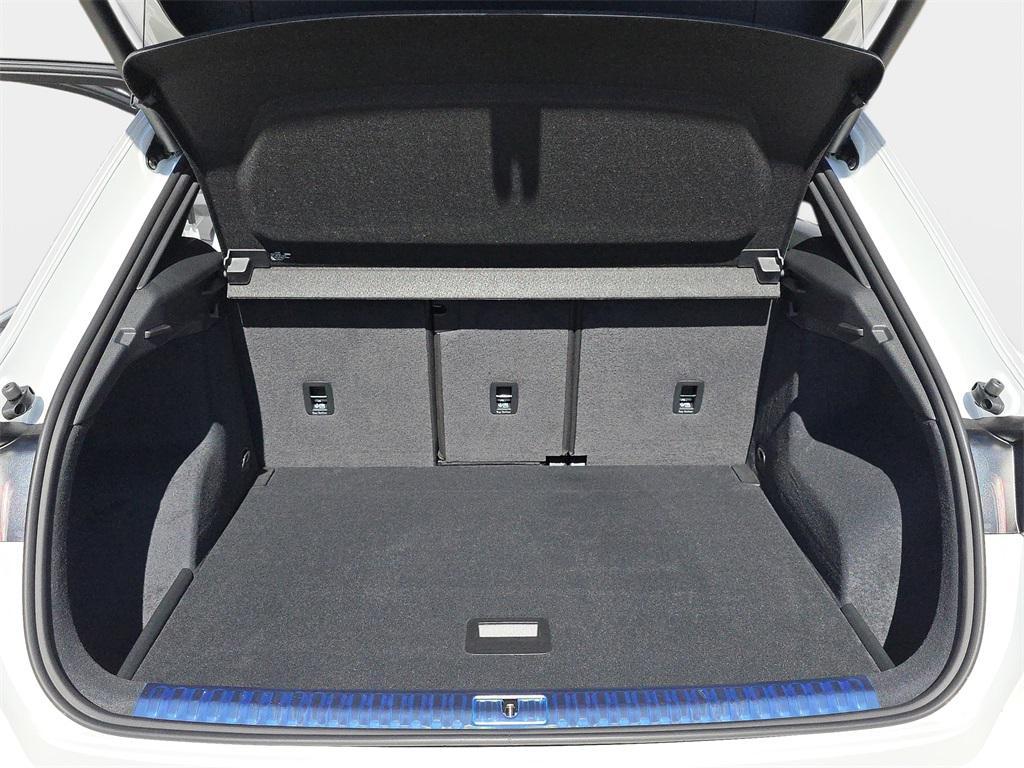 new 2025 Audi Q3 car, priced at $46,670