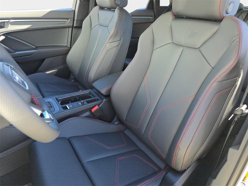 new 2025 Audi Q3 car, priced at $46,670
