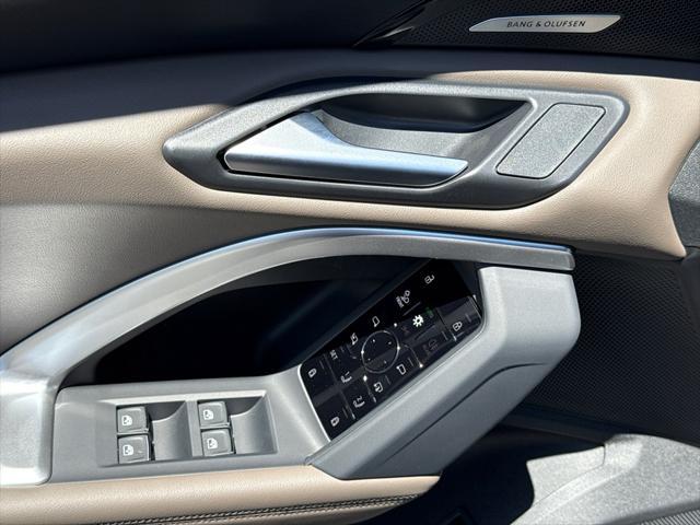 new 2025 Audi Q5 car, priced at $60,590