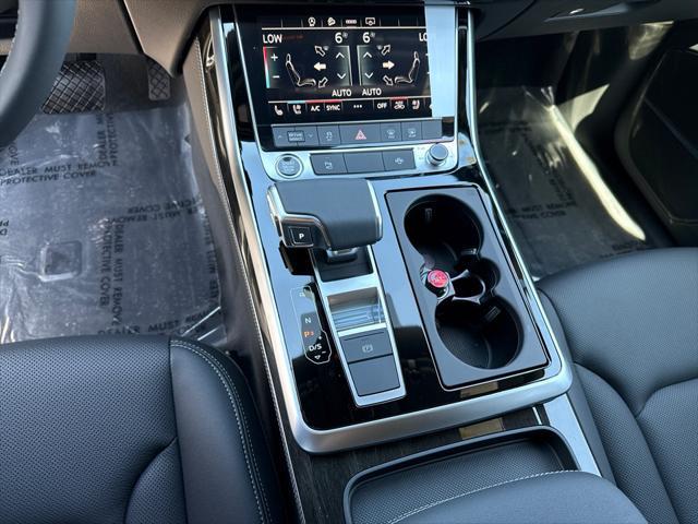new 2025 Audi Q7 car, priced at $72,470