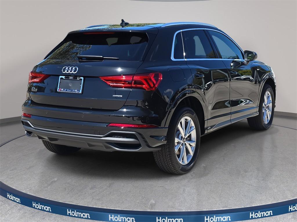 new 2025 Audi Q3 car, priced at $44,175