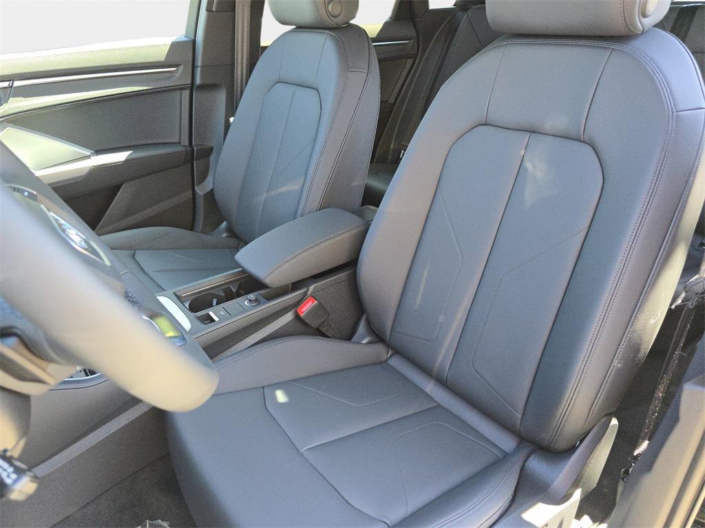 new 2025 Audi Q3 car, priced at $44,175