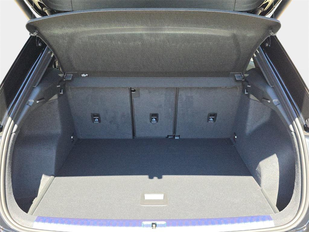 new 2025 Audi Q3 car, priced at $44,175