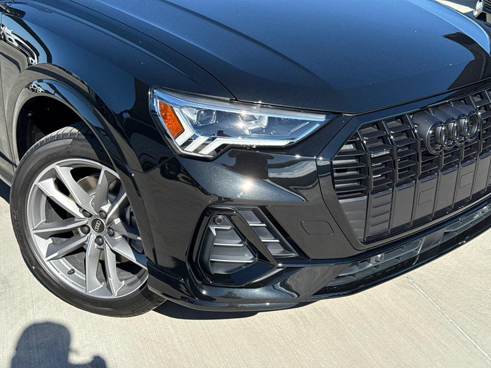 new 2025 Audi Q3 car, priced at $45,975