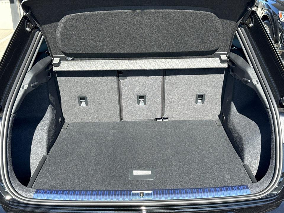 new 2025 Audi Q3 car, priced at $45,975