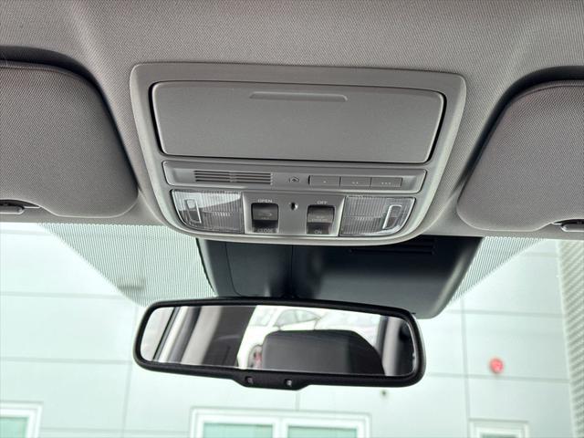 used 2022 Honda CR-V Hybrid car, priced at $31,930