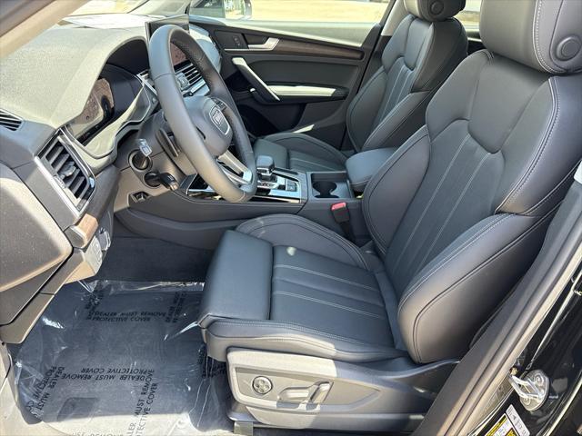 new 2025 Audi Q5 car, priced at $67,935