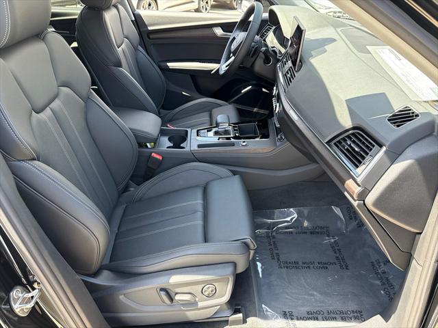 new 2025 Audi Q5 car, priced at $67,935