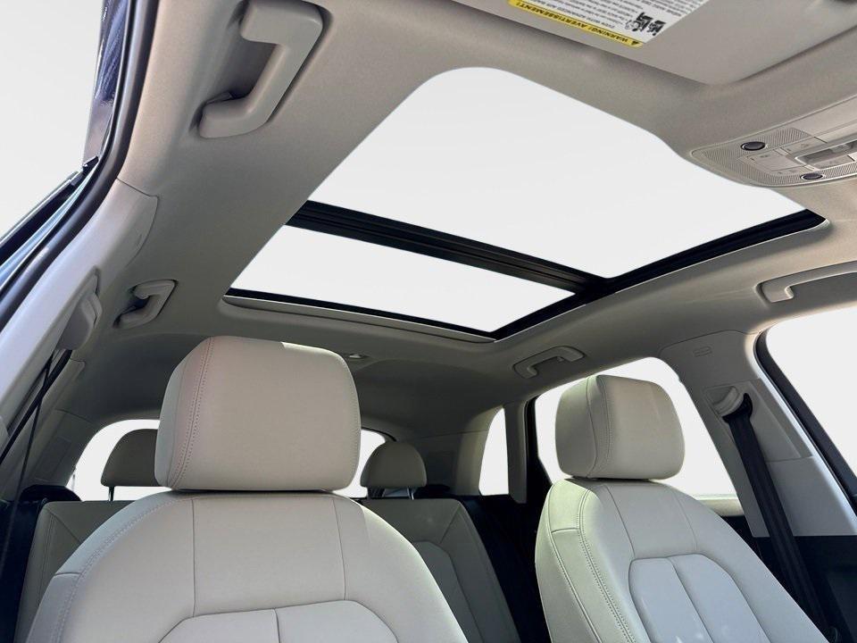 new 2025 Audi Q3 car, priced at $45,265