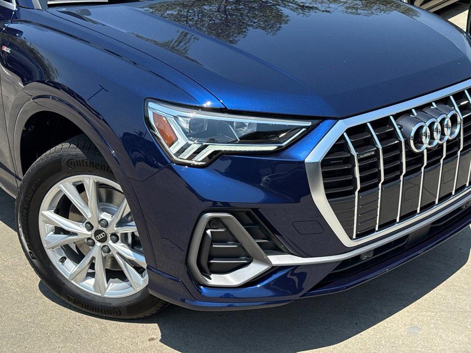 new 2025 Audi Q3 car, priced at $45,265