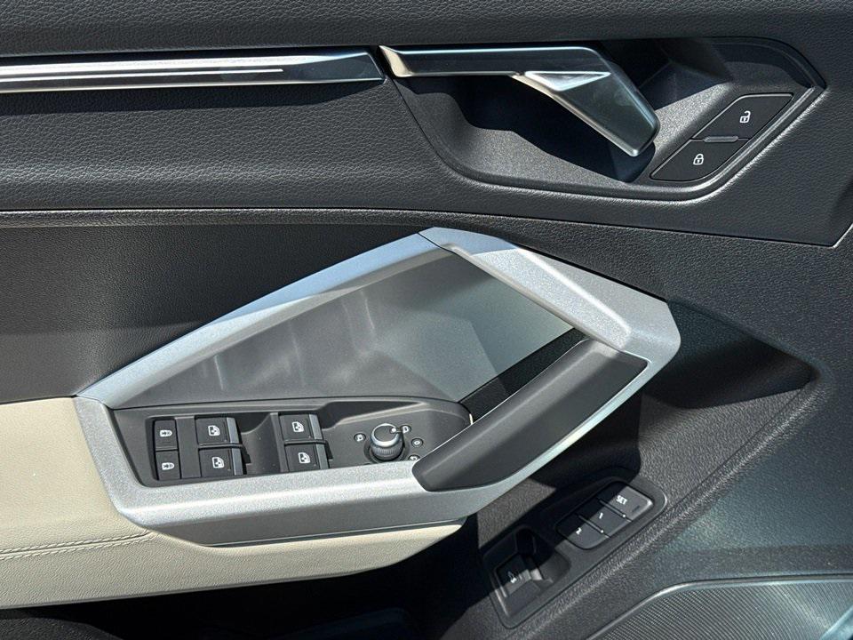 new 2025 Audi Q3 car, priced at $45,265