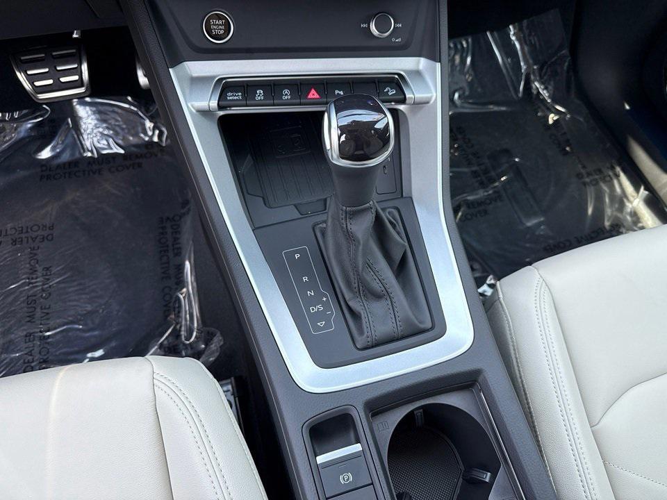new 2025 Audi Q3 car, priced at $45,265