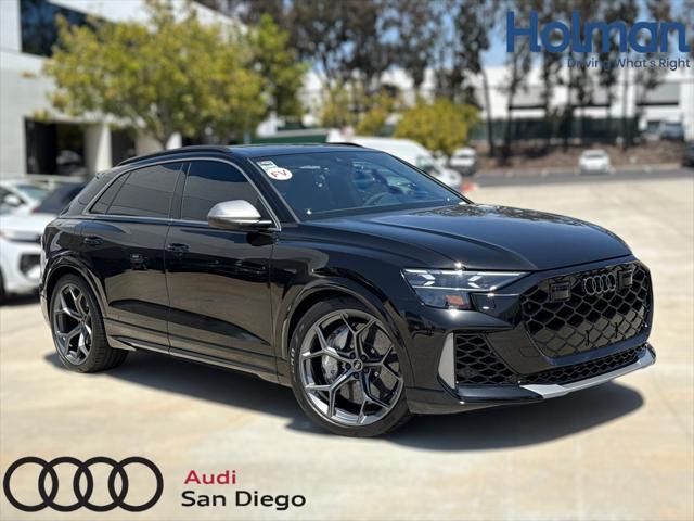 new 2025 Audi RS Q8 car, priced at $153,890