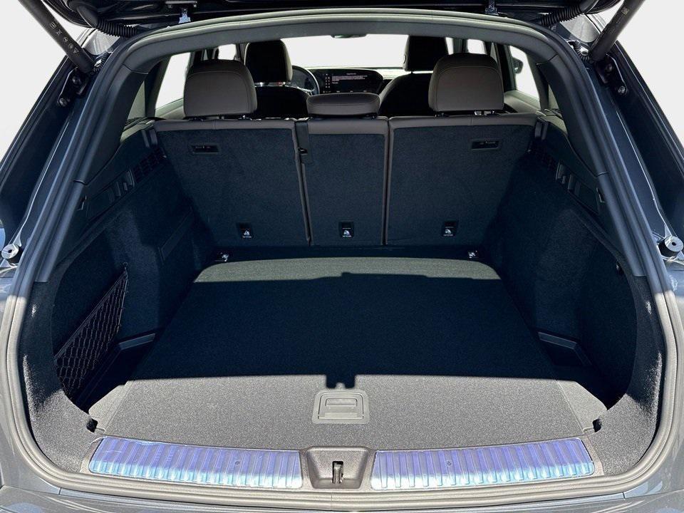 new 2025 Audi Q5 car, priced at $60,290