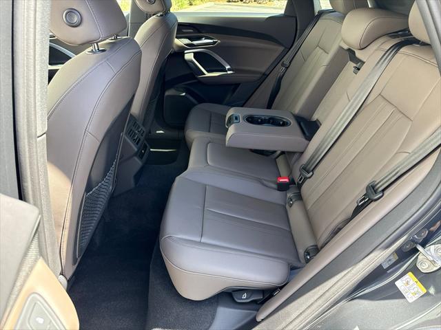 new 2025 Audi Q5 car, priced at $60,290