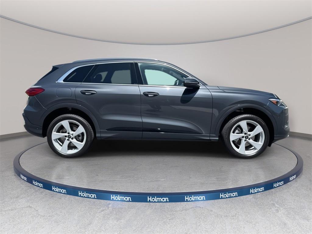 new 2025 Audi Q5 car, priced at $60,290
