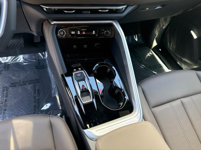 new 2025 Audi Q5 car, priced at $60,290