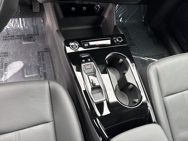 new 2025 Audi Q6 e-tron car, priced at $73,515
