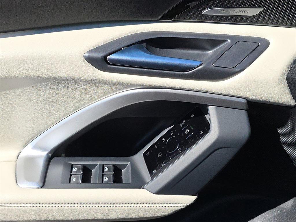 new 2025 Audi Q5 Sportback car, priced at $65,965