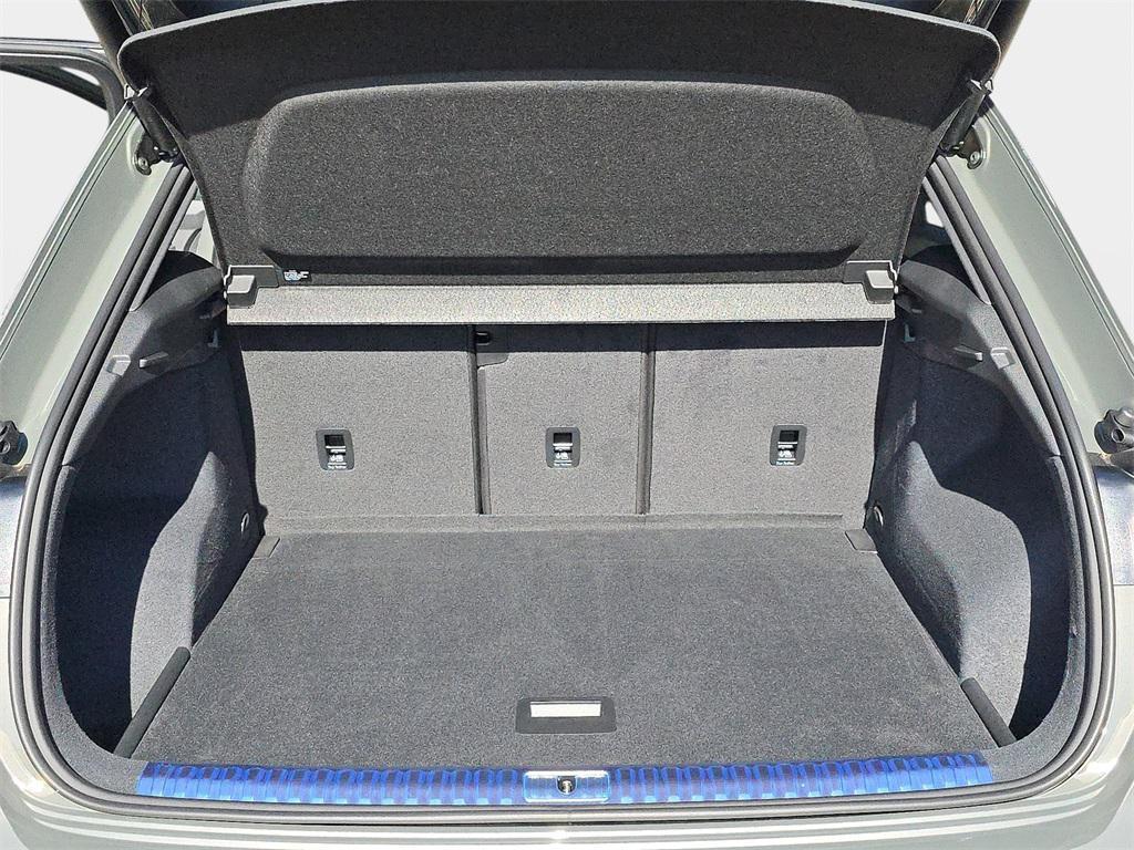 new 2025 Audi Q3 car, priced at $45,975