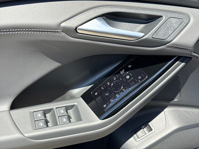 new 2025 Audi Q6 e-tron car, priced at $73,750