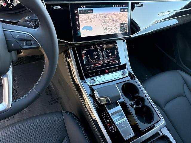 new 2025 Audi Q7 car, priced at $78,570