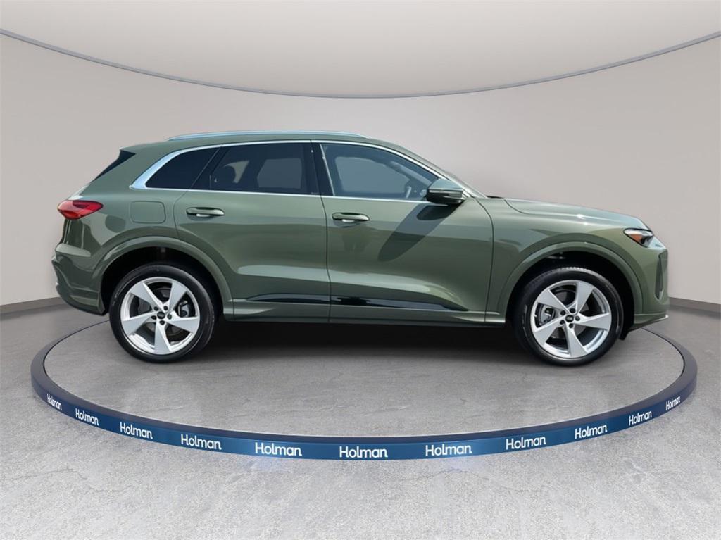 new 2025 Audi Q5 car, priced at $60,290