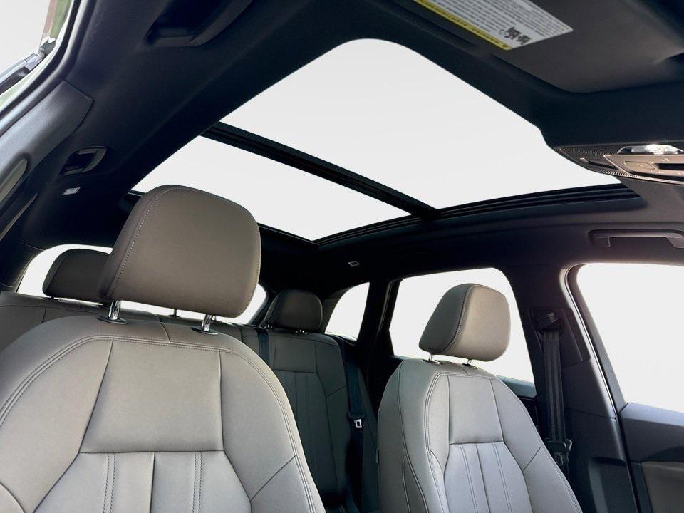 new 2025 Audi Q5 car, priced at $60,290