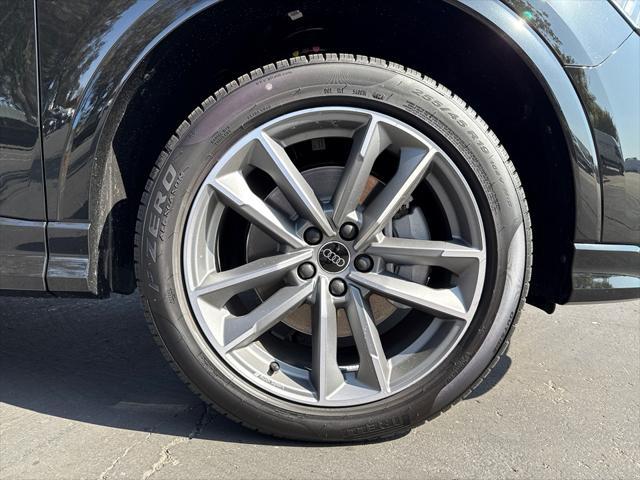 new 2025 Audi Q3 car, priced at $45,785