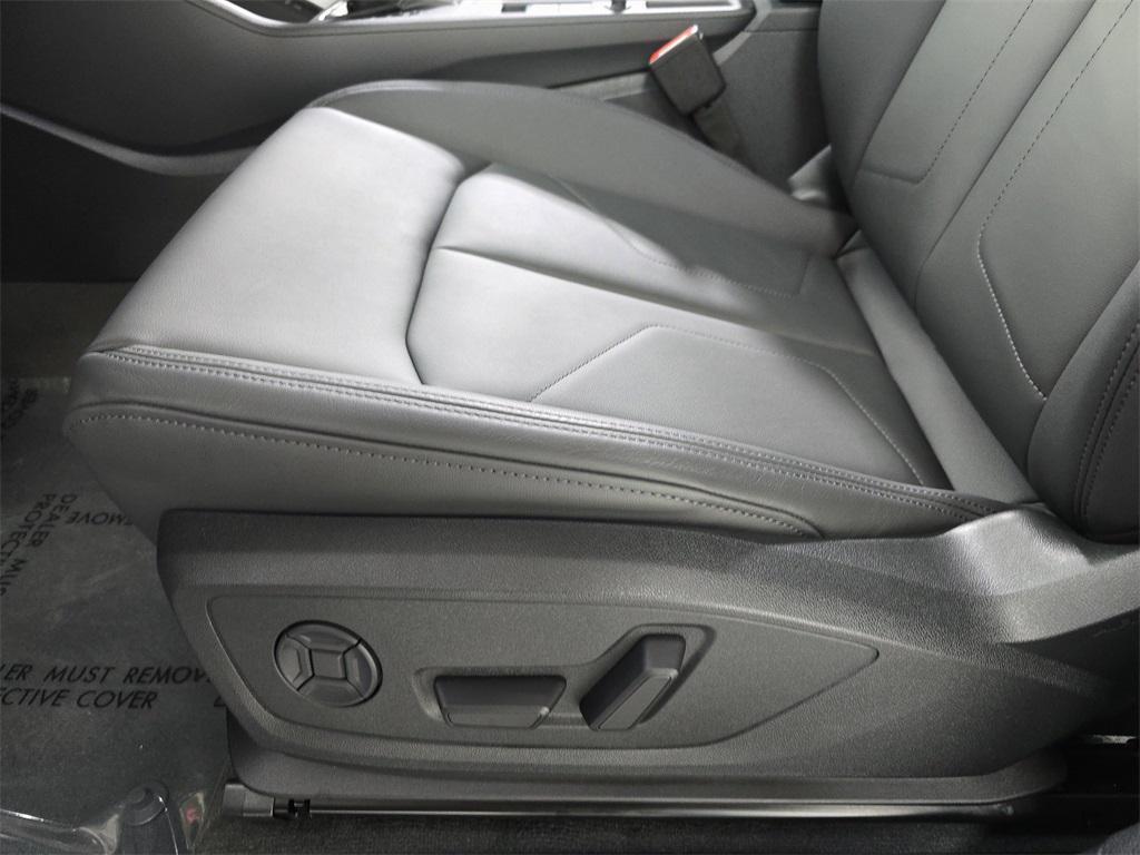 new 2025 Audi Q3 car, priced at $43,580