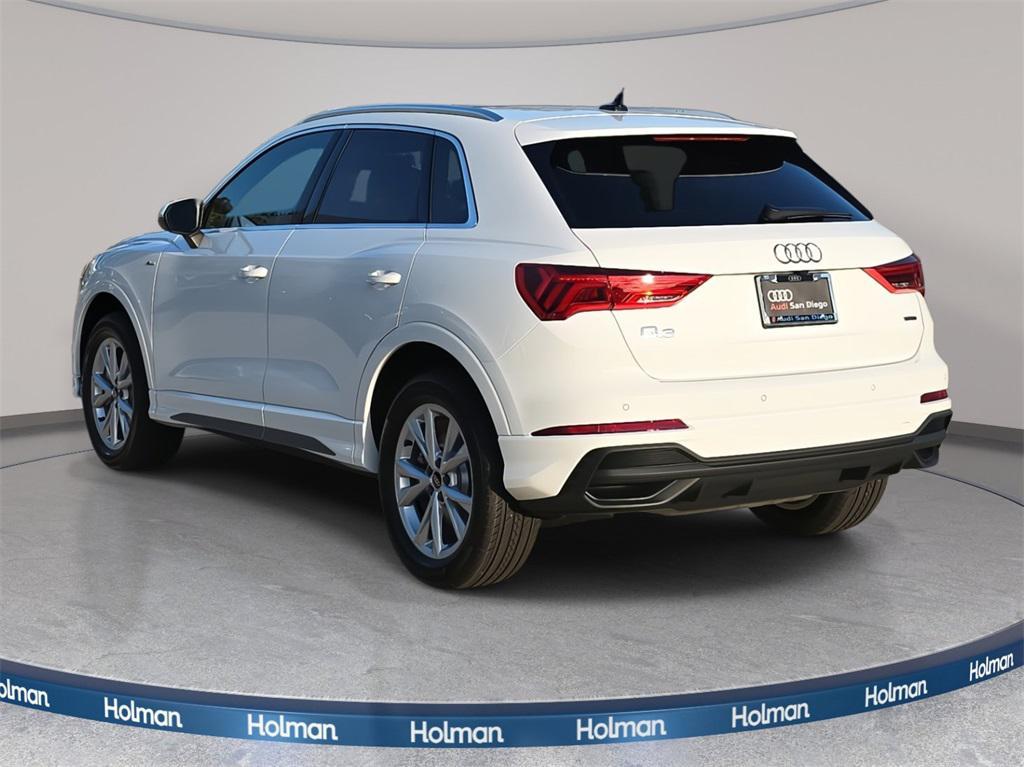 new 2025 Audi Q3 car, priced at $43,580
