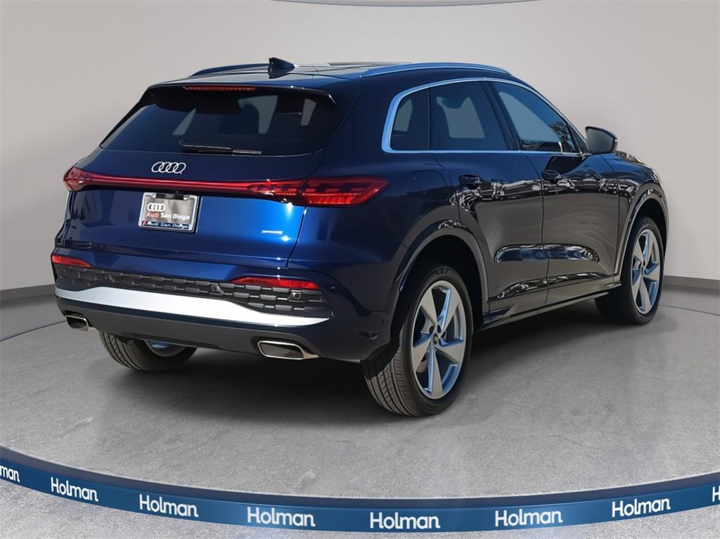 new 2025 Audi Q5 car, priced at $61,240