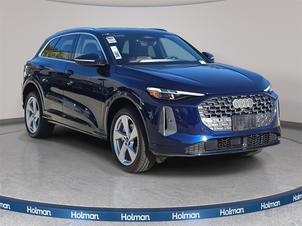 new 2025 Audi Q5 car, priced at $61,240