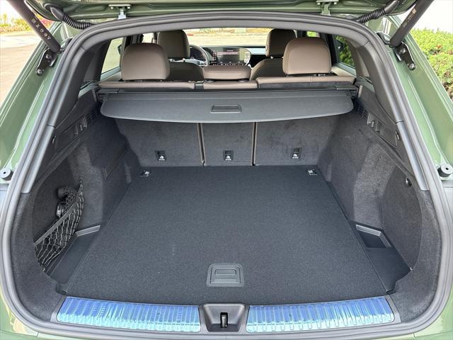 new 2025 Audi Q5 car, priced at $60,440