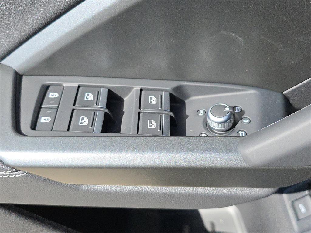 new 2025 Audi Q3 car, priced at $45,975