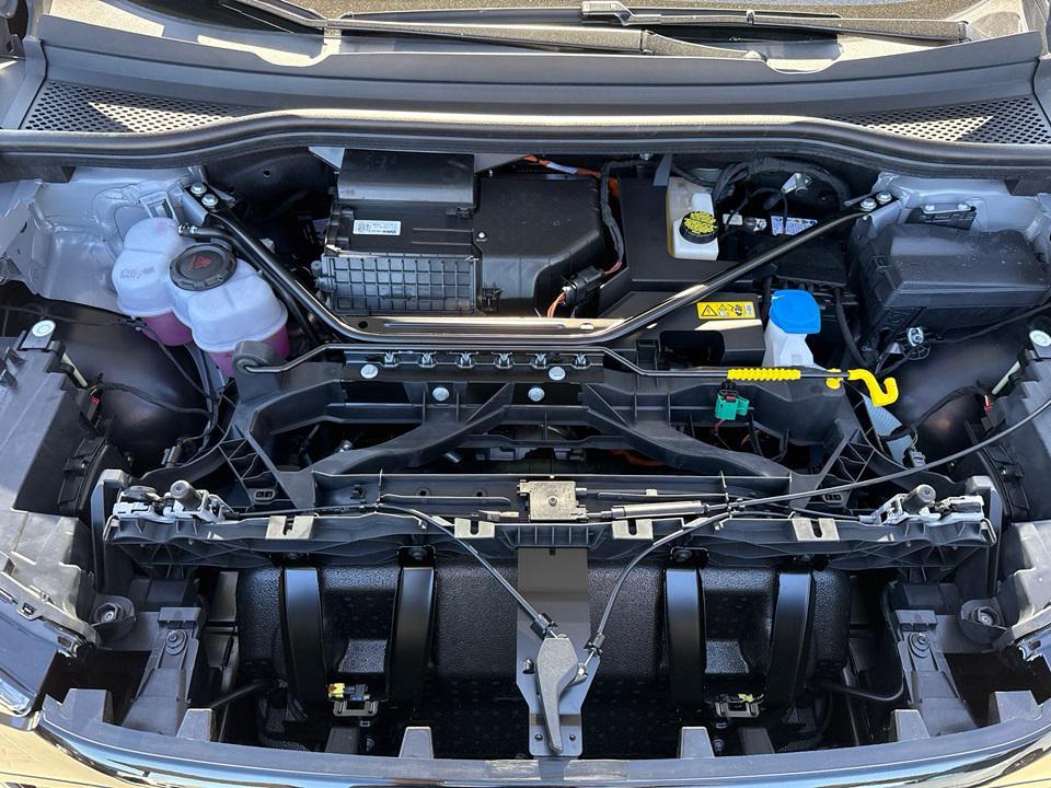 new 2025 Audi Q4 e-tron car, priced at $62,355