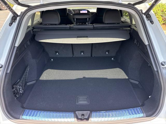 new 2025 Audi Q5 car, priced at $64,100