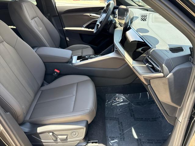 new 2025 Audi Q5 car, priced at $60,325