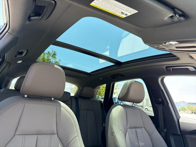 new 2025 Audi Q5 car, priced at $60,325
