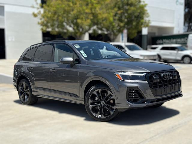 new 2025 Audi Q7 car, priced at $77,460