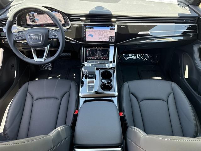 new 2025 Audi Q7 car, priced at $77,460