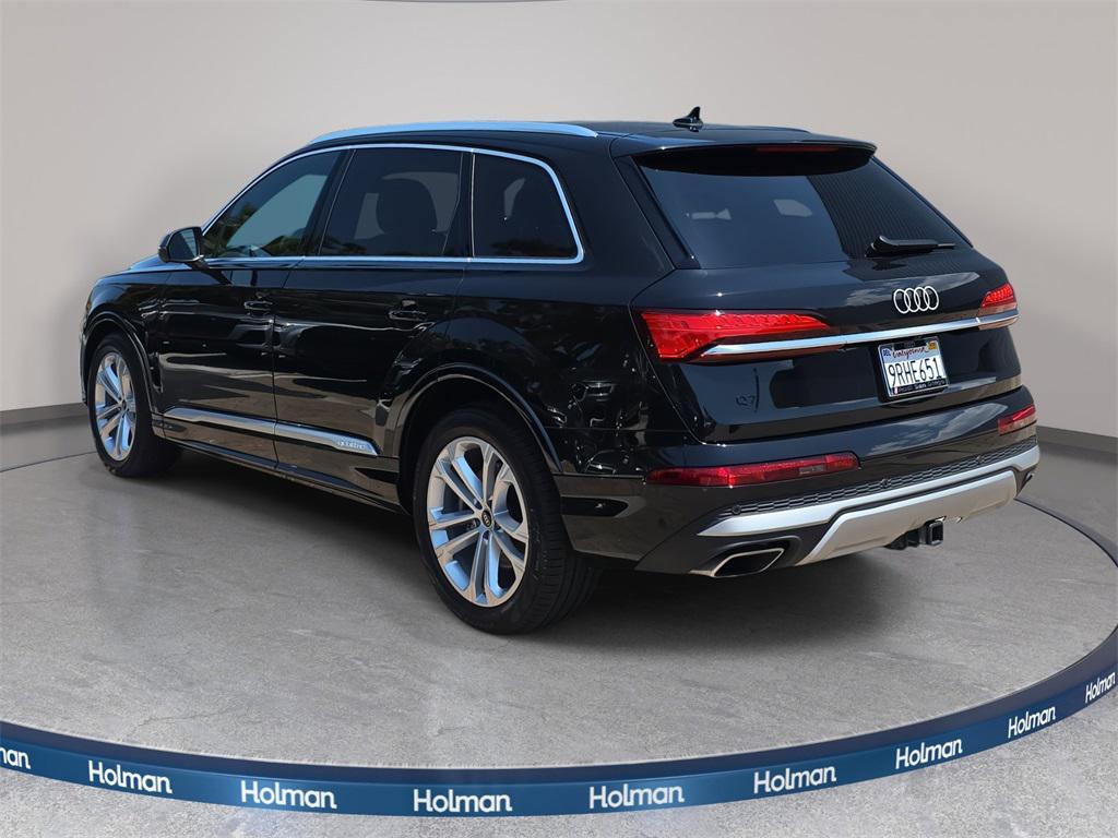 used 2025 Audi Q7 car, priced at $68,499